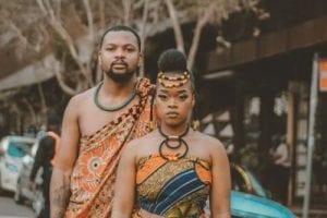 Boohle & Josiah De Disciple &ndash; SMS