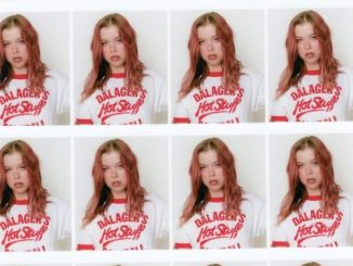 The Beaches – Everything Is Boring